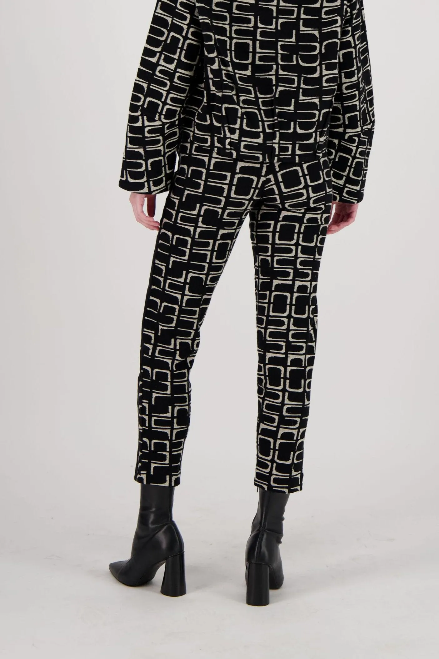 Abstract Jacquard Pant with Split Hem