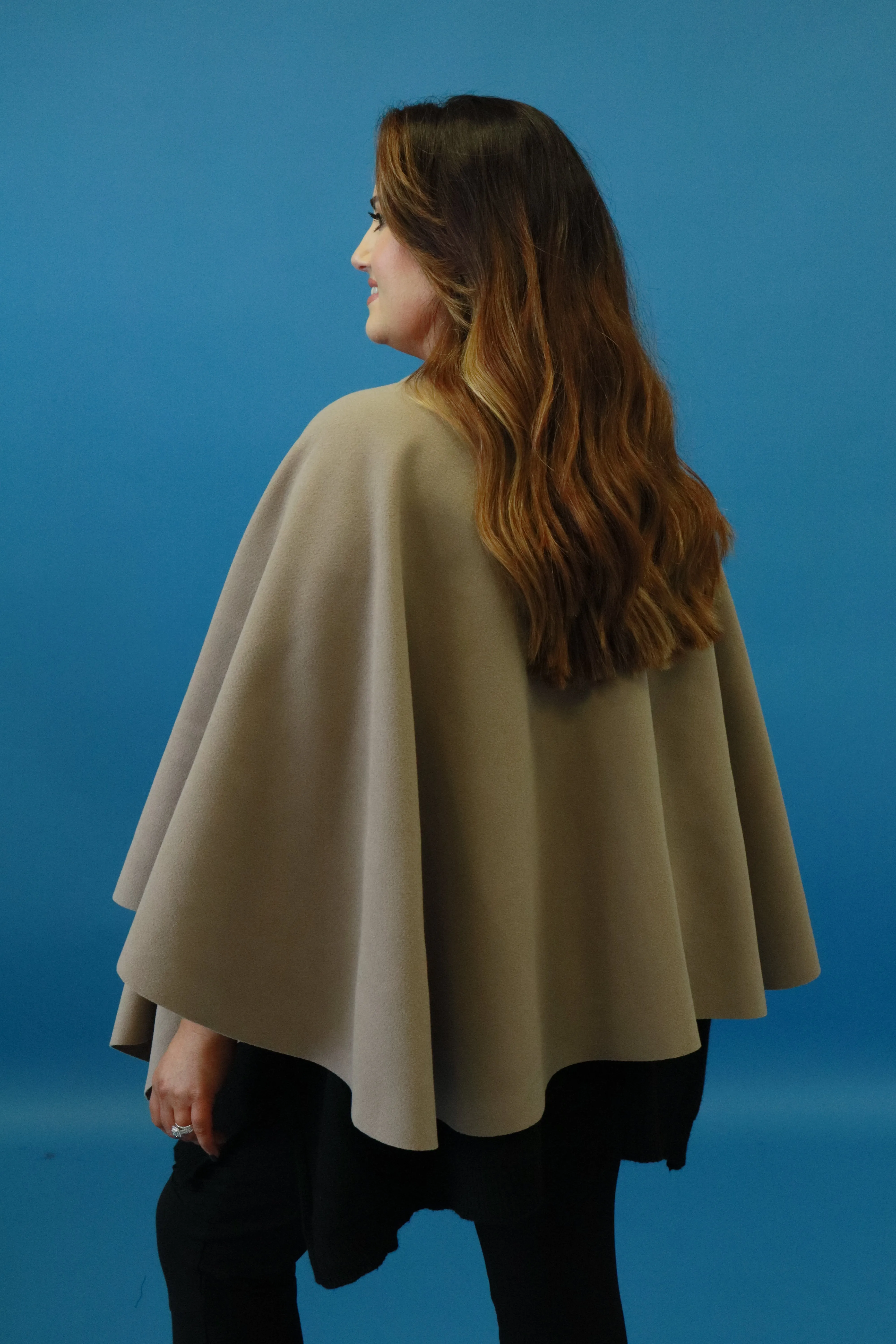 Ally Cape in Beige