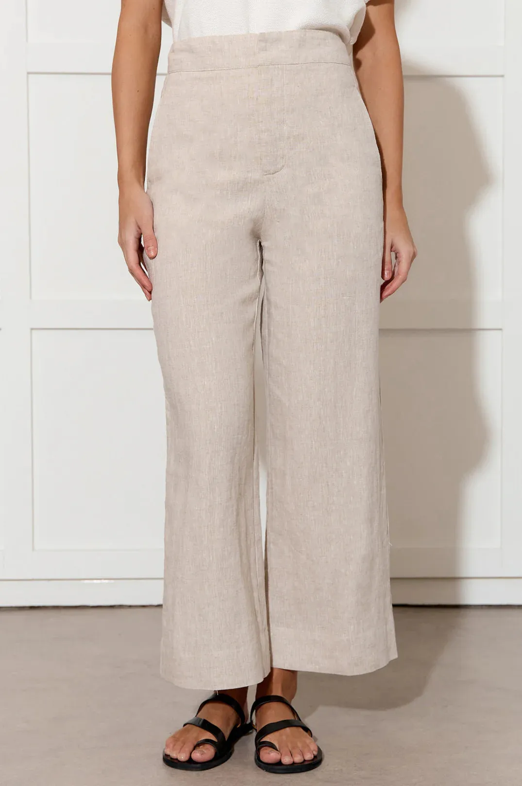 Nisha Cropped Linen Pant